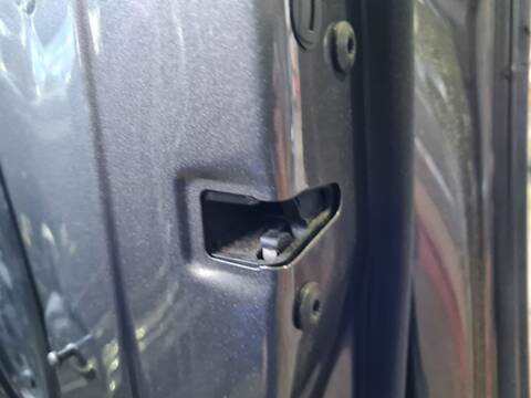 Cerradura Puerta Delantera Derecha Audi A4 30 TDI ADVANCED AVANT 136CV 100KW