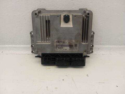 Centralita Motor ECU Ford Fiesta TITANIUM 95CV 70KW