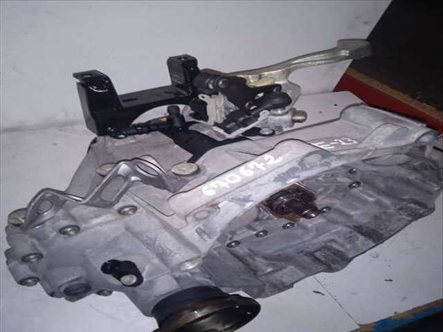 Foto 3ª: Caja Cambios Volkswagen Fox 1.4 75CV 55KW (2006)