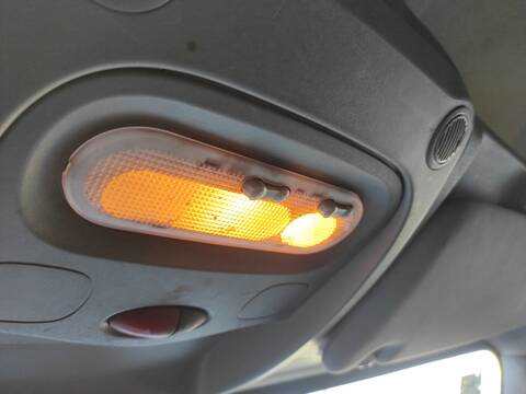 Luz Interior Renault Master M9T706 CAMION