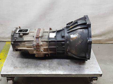 Foto 2ª: Caja Cambios Toyota Land Cruiser TD VX 5-PTAS.) KZJ95) (1996)