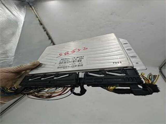 Foto 3ª: Centralita Motor ECU Mercedes Clase S 220 3.2 320 (220.065) [3.2 LTR. - 165 KW V6 18V CAT]