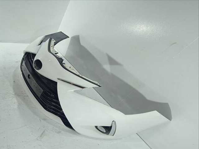 Foto 3ª: Paragolpes Delantero Toyota Yaris HYBRID ACTIVE 101CV [1NZFXE] (2018)