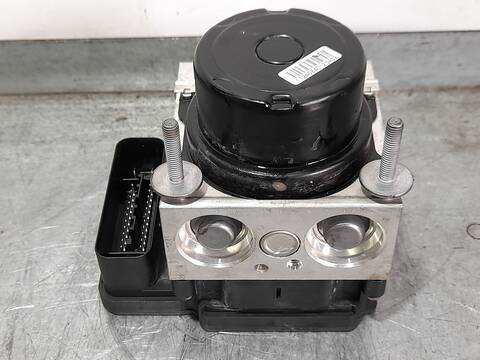 Foto 3ª: Abs Toyota Yaris ACTIVE 99CV 73KW [1NR] (2013)