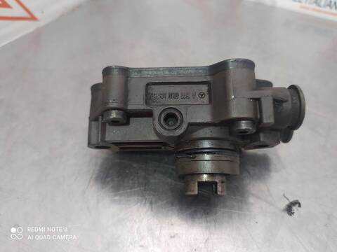 Foto 3ª: Bomba Combustible Mercedes Clase C 160 220 CDI 203.006) BERLINA 143CV 105KW