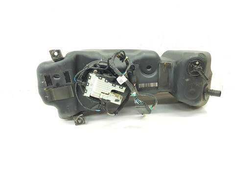 Foto 3ª: Deposito AdBlue Ford Ranger DOPPELKABINE 4X4 WILDTRAK (2011)