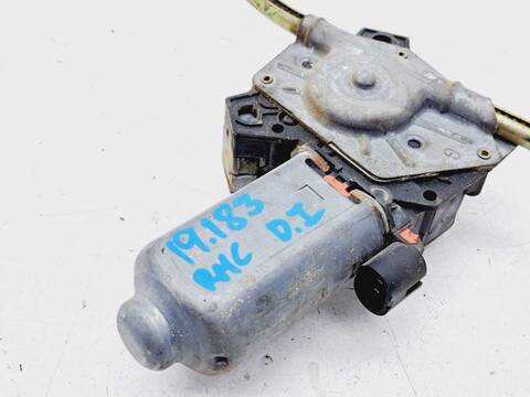 Foto 3ª: Elevalunas Eléctrico Delantero Izquierdo Renault Clio 46CV 34KW (1992)