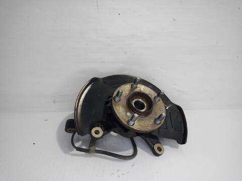 Mangueta Delantera Izquierda Toyota Rav4 2.0 LUNA 4X4 2003 ) 150CV