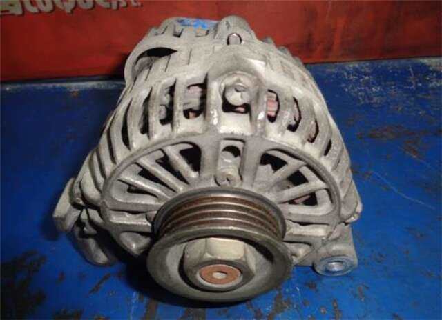 Alternador Renault Clio 1.2 16 V RT (B/CB05/W) [1.2 LTR. - 55 KW]