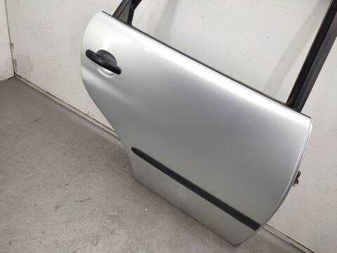 Foto 2ª: Puerta Trasera Derecha Seat Cordoba 1.9 TDI 100CV 74KW [ATD] (2005)
