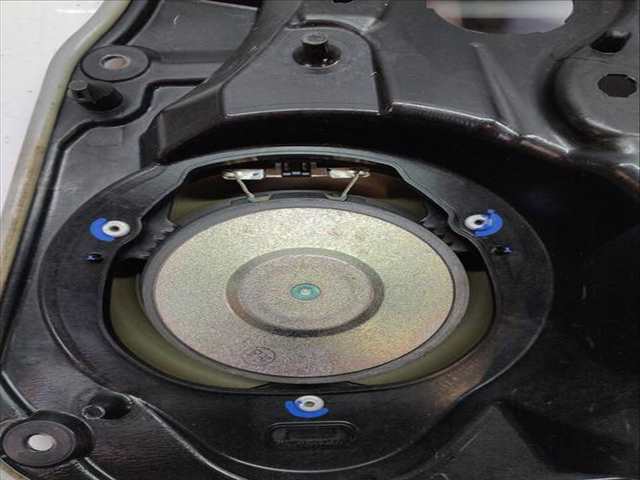 Foto 2ª: Altavoz Infiniti Q30 211 CV 155KW [M270.920 270.920] (2017)