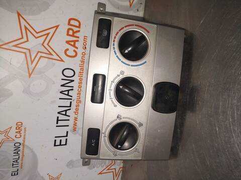 Foto 2ª: Mando Climatizador Toyota Corolla 2.2 D-4D SOL 136CV 100KW [2ADFTV] (2006)