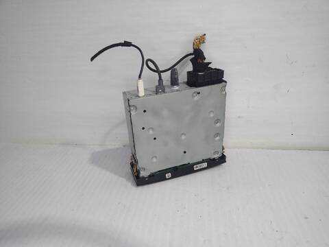 Foto 2ª: Sistema Audio Radio CD Peugeot 3008 STYLE 114CV (2009)