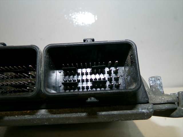 Foto 4ª: Centralita Motor ECU Renault Espace 2.2 DCI 1996-2002 [G9TA7] (2001)