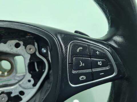 Foto 3ª: Volante Mercedes Clase C 160 C 220 CDI BLUETEC 205.004) 170CV 125KW [651921] (2016)