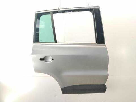Foto 2ª: Puerta Trasera Derecha Volkswagen Tiguan 2.0 TDI 4MOTION 140CV (2007)