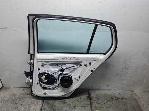 Foto 2ª: Puerta Trasera Derecha Volkswagen Golf GTI BERLINA 200CV 147KW [AXX] (2005)