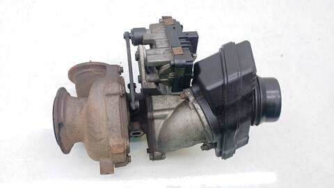 Foto 3ª: Turbocompresor Bmw Serie 5 530 3.0 D AUT. XDRIVE TOURING F11) [N57 D30 A] (2012)