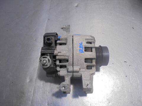 Foto 4ª: Alternador Toyota Yaris 1.3 16V CAT 99CV 73KW [1NR] (2015)