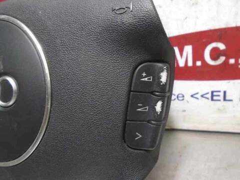 Foto 3ª: Airbag Delantero Izquierdo Audi A6 1.8 T AVANT 150CV 110KW [AWT] (2001)