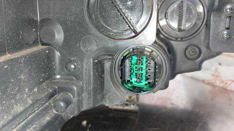 Foto 4ª: Faro Izquierdo Kia Sportage CONCEPT 2WD 116CV 85KW [D4FD] (2017)