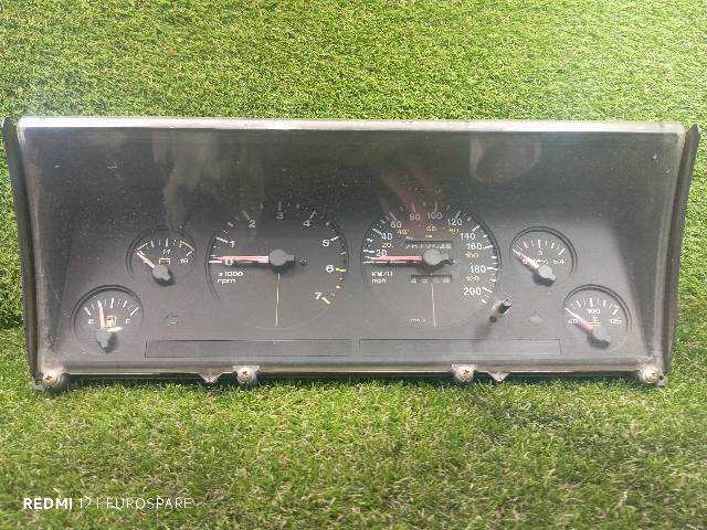 Foto 1ª: Cuadro de Instrumentos Jeep Grand Cherokee 4.0 G ZJ LAREDO 5P. Automatico [MX-V6] (1993)