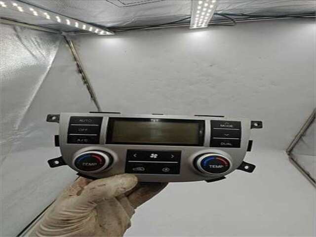 Foto 3ª: Mando Climatizador Hyundai Santa Fe 2.2 CRDI CLASSIC (2WD) [2.2 LTR. - 114 KW CRDI CAT] [D4EB]