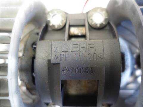 Foto 2ª: Calefacción Bmw Serie 3 315 3.0 330D BERLINA 184CV 135KW [M57 D30 (30 6 D1)] (2008)