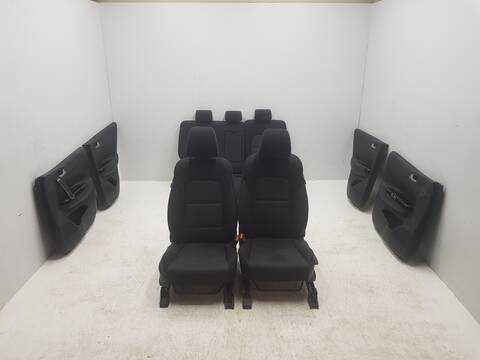 Juego Asientos Completos Kia Sportage CONCEPT 2WD