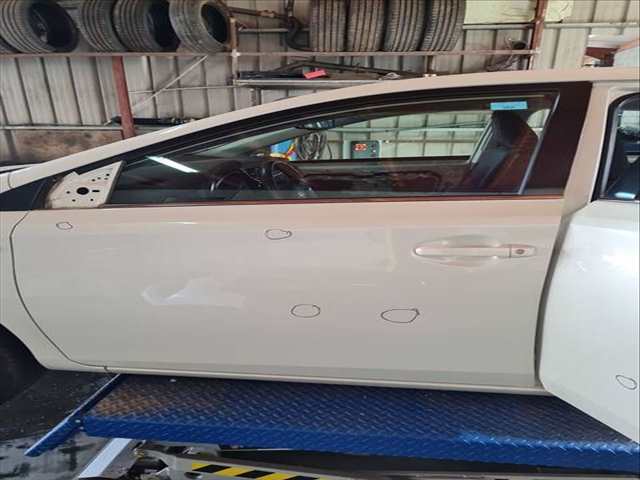 Puerta Delantera Izquierda Toyota Auris 1.8 HYBRID ZWE186_) 136CV 100KW