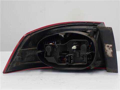 Foto 2ª: Piloto Trasero Derecho Renault Laguna 1.9 DCI BG0G) 120CV 88KW [D/ F9Q D6] (2005)