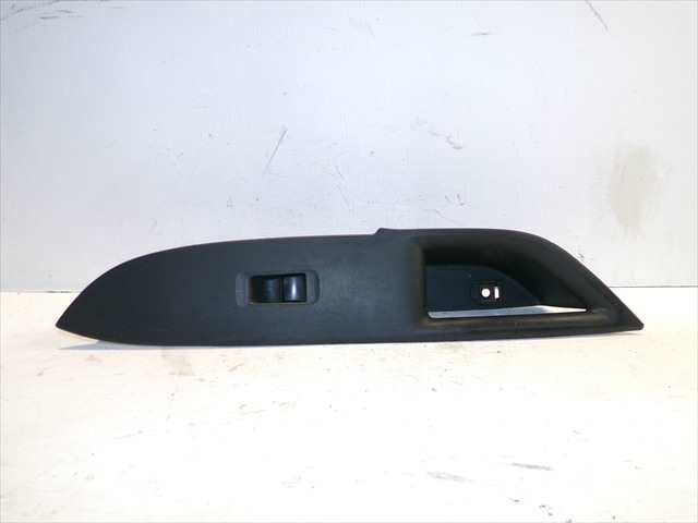 Botonera Elevalunas Mitsubishi Outlander 2.0 G 2012-2015, HIBDRIDO