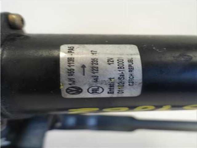 Foto 3ª: Motor Limpia Delantero Volkswagen Golf 1.6 16V BERLINA 105CV 77KW [BCB] (2002)