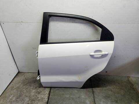 Foto 3ª: Puerta Trasera Izquierda Kia Rio 1.2 CAT 84CV 62KW [DOHC] (2015)