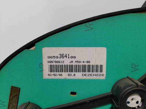 Foto 2ª: Cuadro de Instrumentos Citroen Berlingo 1.6 16V CAT NFU - TU5JP4) 109CV 80KW (2002)