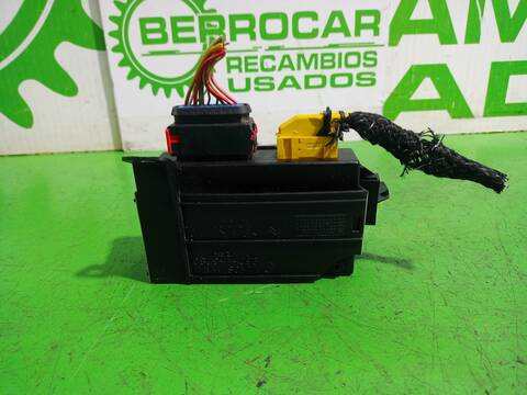 Foto 2ª: Centralita Cierre Centralizado Citroen Xsara 1.9 D SX BERLINA 68CV 50KW [DJYXUD9A] (1998)