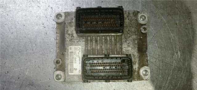 Foto 3ª: Centralita Motor ECU Alfa Romeo 147 1.6 T.SPARK ECO DISTINCTIVE [1.6 LTR. - 77 KW 16V CAT] [AR 37203]