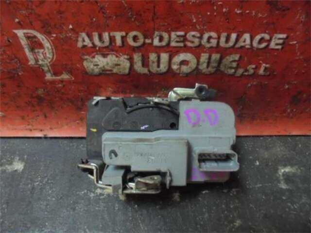 Foto 1ª: Cerradura Puerta Delantera Derecha Peugeot 206 1.4 HDI ECO 70 [8HX (DV4TD)]