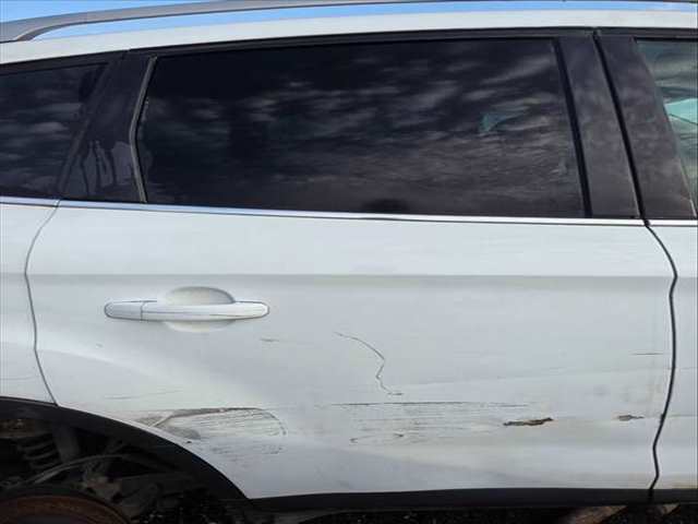 Puerta Trasera Derecha Ford Kuga TREND 140CV 103KW