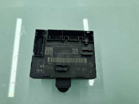 Foto 3ª: Centralita Motor ECU Audi A3 AMBIENTE 150CV 110KW [CRB] (2019)