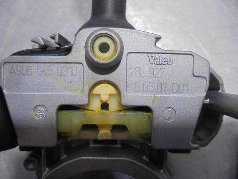 Foto 4ª: Mando Multifuncion Mercedes Sprinter 2.1 CDI CAT 129CV 95KW CAJA CERRADA [646986] (2007)