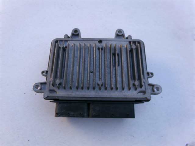 Foto 2ª: Centralita Motor ECU Mercedes Clase B 200 2.0 CDI W245,2005-2008 (2006)