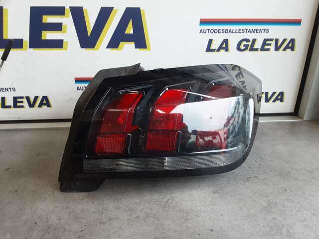 Foto 1ª: Piloto Trasero Derecho Peugeot 208 1.2 PURETECH 130CV [HN05] (2020)