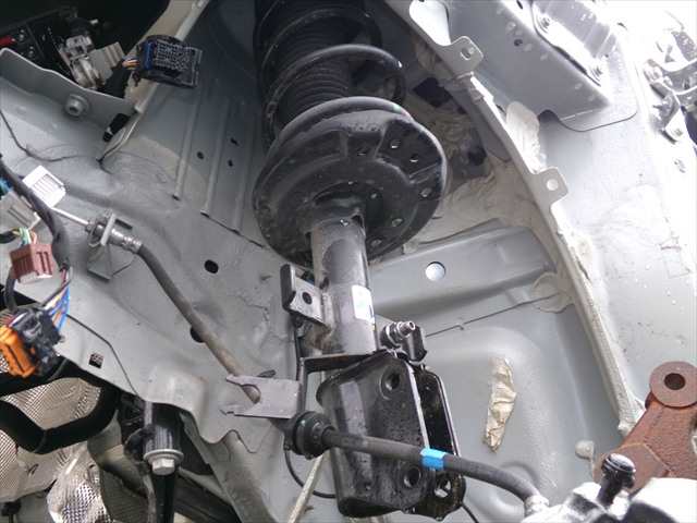 Amortiguador Delantero Izquierdo Dacia Duster 1.2 G 2024-