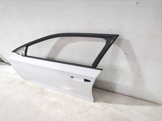 Foto 3ª: Puerta Delantera Izquierda Skoda Fabia 1.0 TSI 95CV 70KW [CHZB,DKLD] (2021)