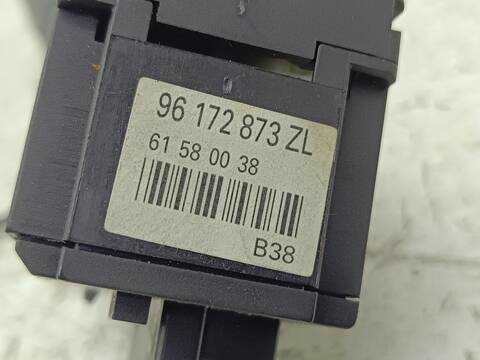 Foto 4ª: Mando Multifuncion Citroen Xsara 2.0 HDI PICASSO 90CV 66KW [RHY] (2002)
