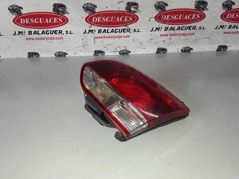 Foto 3ª: Piloto Trasero Derecho Volkswagen Golf ADVANCE 2.0 TDI 140CV (2003)