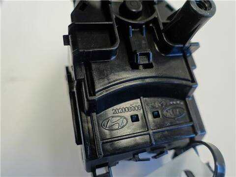 Foto 3ª: Mando Multifuncion Hyundai i20 1.2 78CV 57KW [G4LA] (2013)