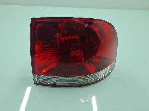 Piloto Trasero Derecho Volkswagen Touareg TDI R5 174CV 128KW