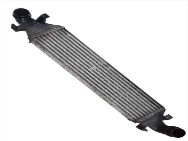 Foto 2ª: Intercooler Mercedes Clase B 150 B 180 CDI 246.200) (2011)